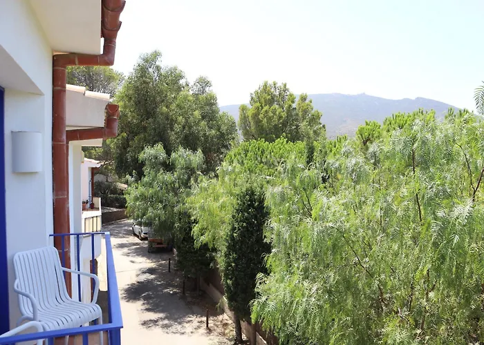Hotel Blaumar Cadaques By Fimedhotels (Adults Only)
